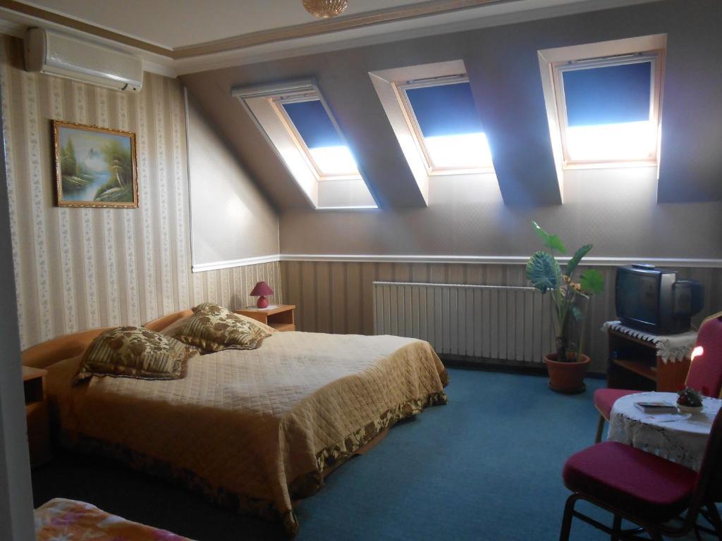 Bed and Breakfast Kálmán Panzió Szeged Habitación foto